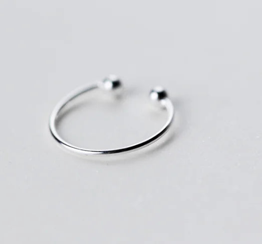 Simple Japanese Style Silver Ring with Open Design