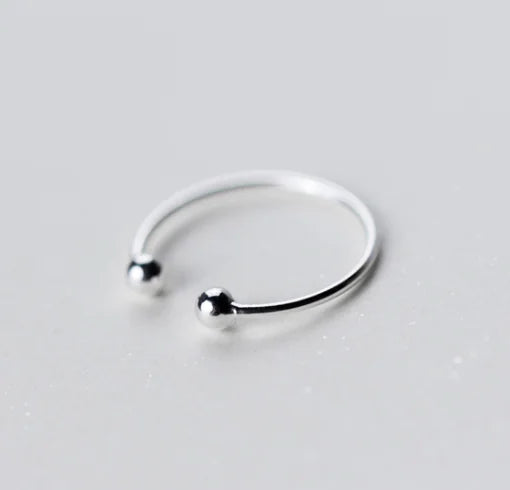 Simple Japanese Style Silver Ring with Open Design