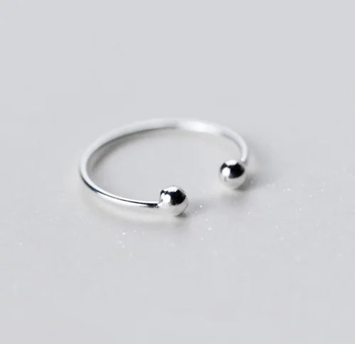 Simple Japanese Style Silver Ring with Open Design